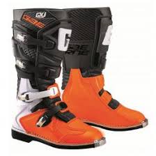 YTH Gaerne SG-J black/orange (2169-008) ― Motocross.UA